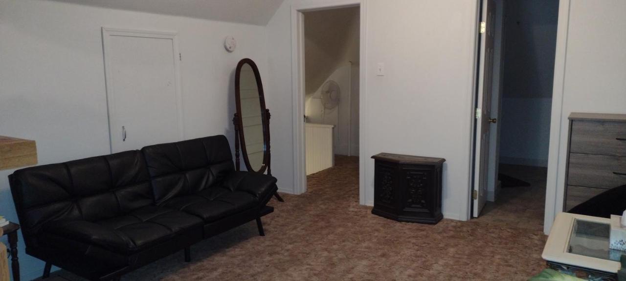 Quiet Upstairs Studio Close To Town 420 Friendly Trinidad Exterior foto